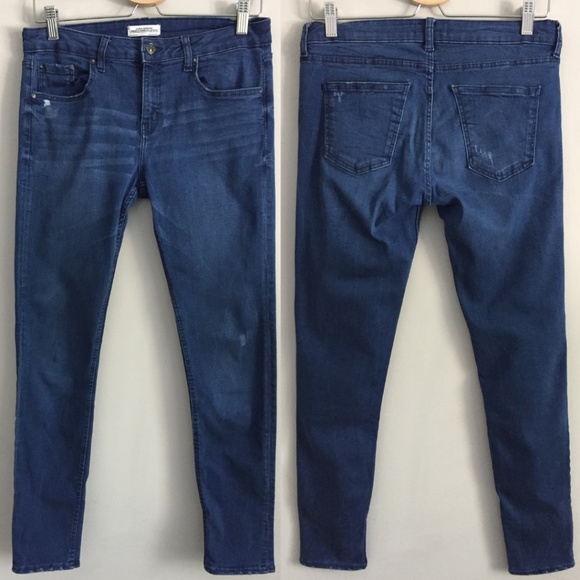 Zara Denim - ✨OFFER!✨ ZARA BLUE SKINNY DISTRESSED DENIM JEANS